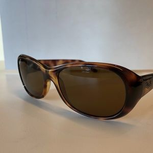 Ray-Ban Model #4061